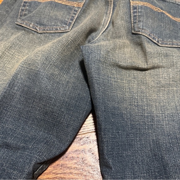 Y2K Express Sarula Precision Fit Low Rise Flare Jeans Women’s Size 4 S Whiskered - Picture 11 of 14